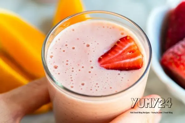 Strawberry Smoothie: A Sweet and Nutritious Delight