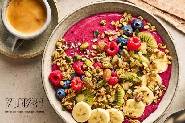 Smoothie Bowl: The Trend in Healthy and Delicious 2024