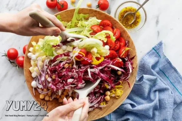 These Italian Chopped Salads are Based on Healthy Bowls 2024